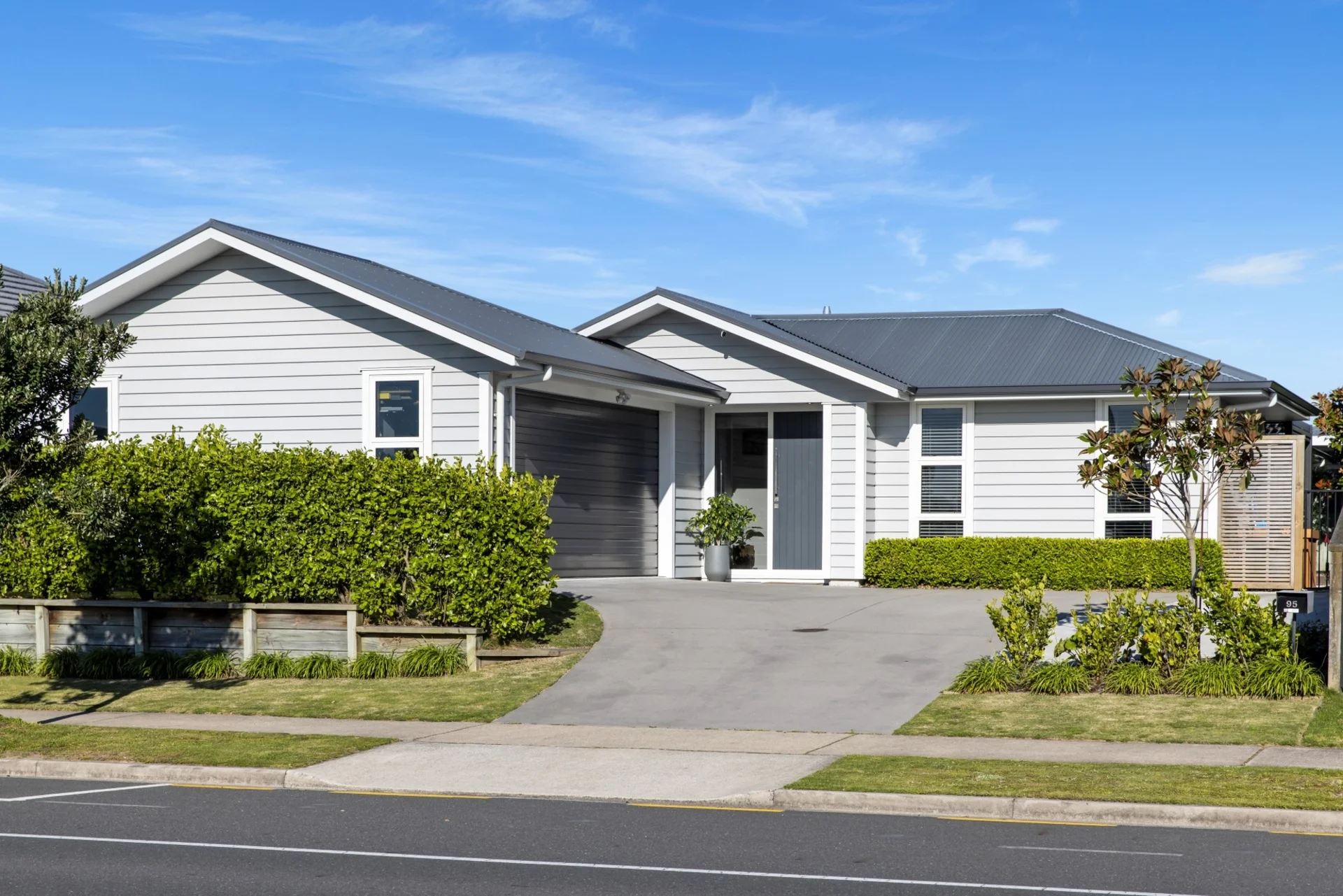 95 Sandhurst Drive