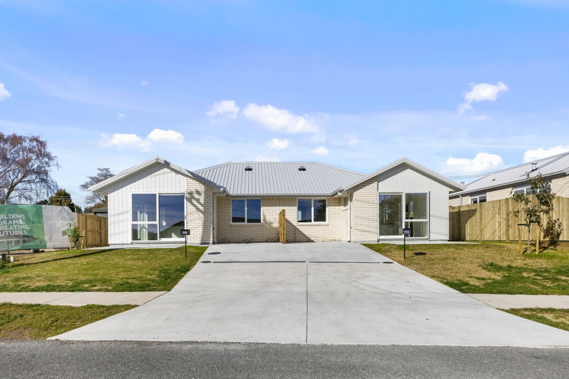 299B Vaughan Road