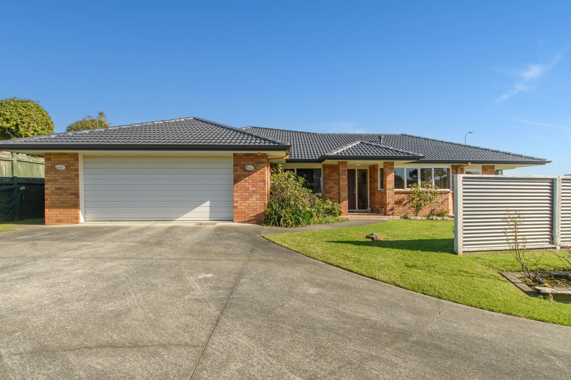 2 Botany Place