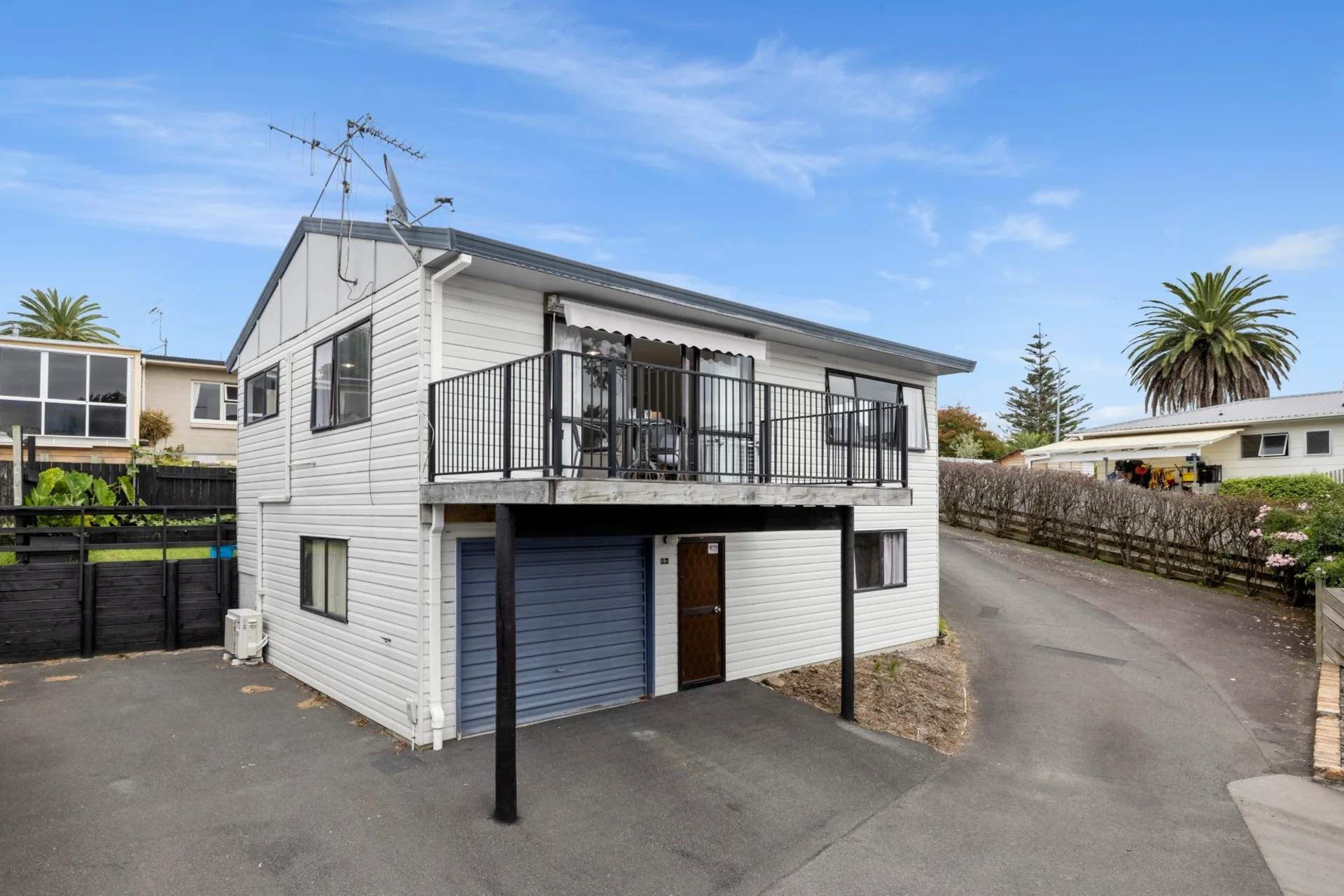 12C Oriana Crescent
