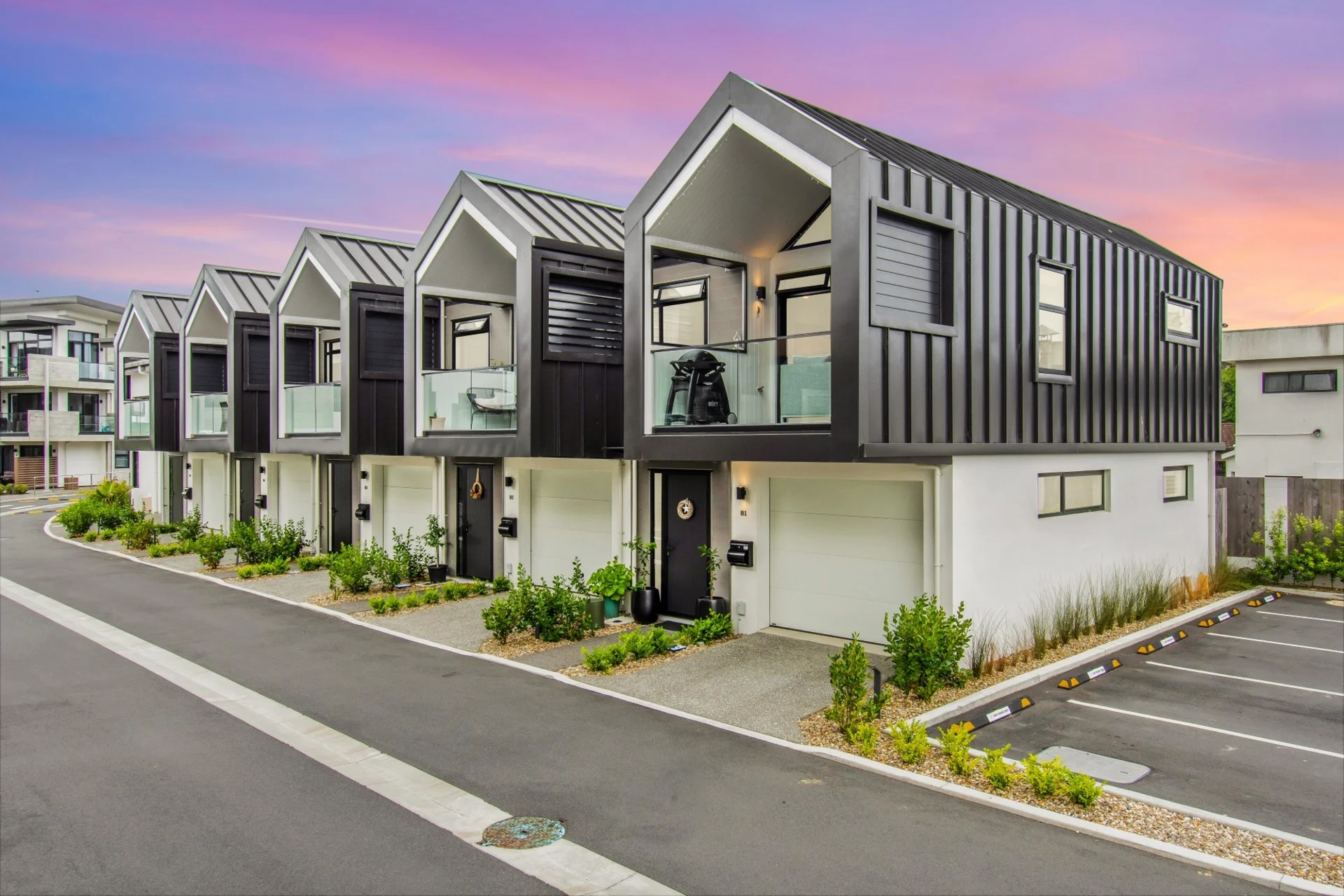 1/1B Salt Avenue