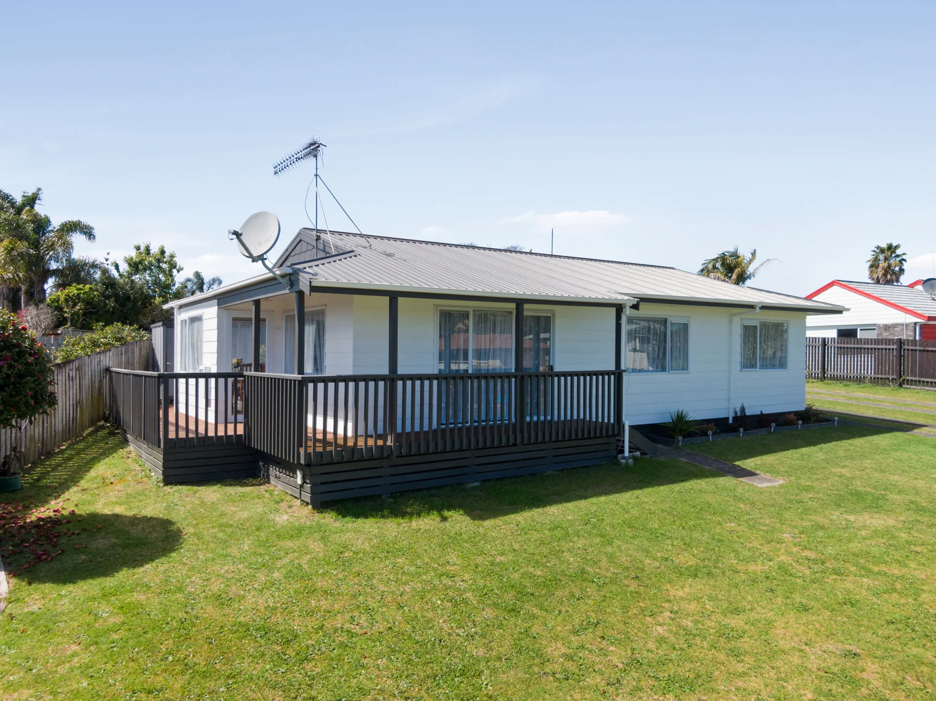 16 Hayward Court
