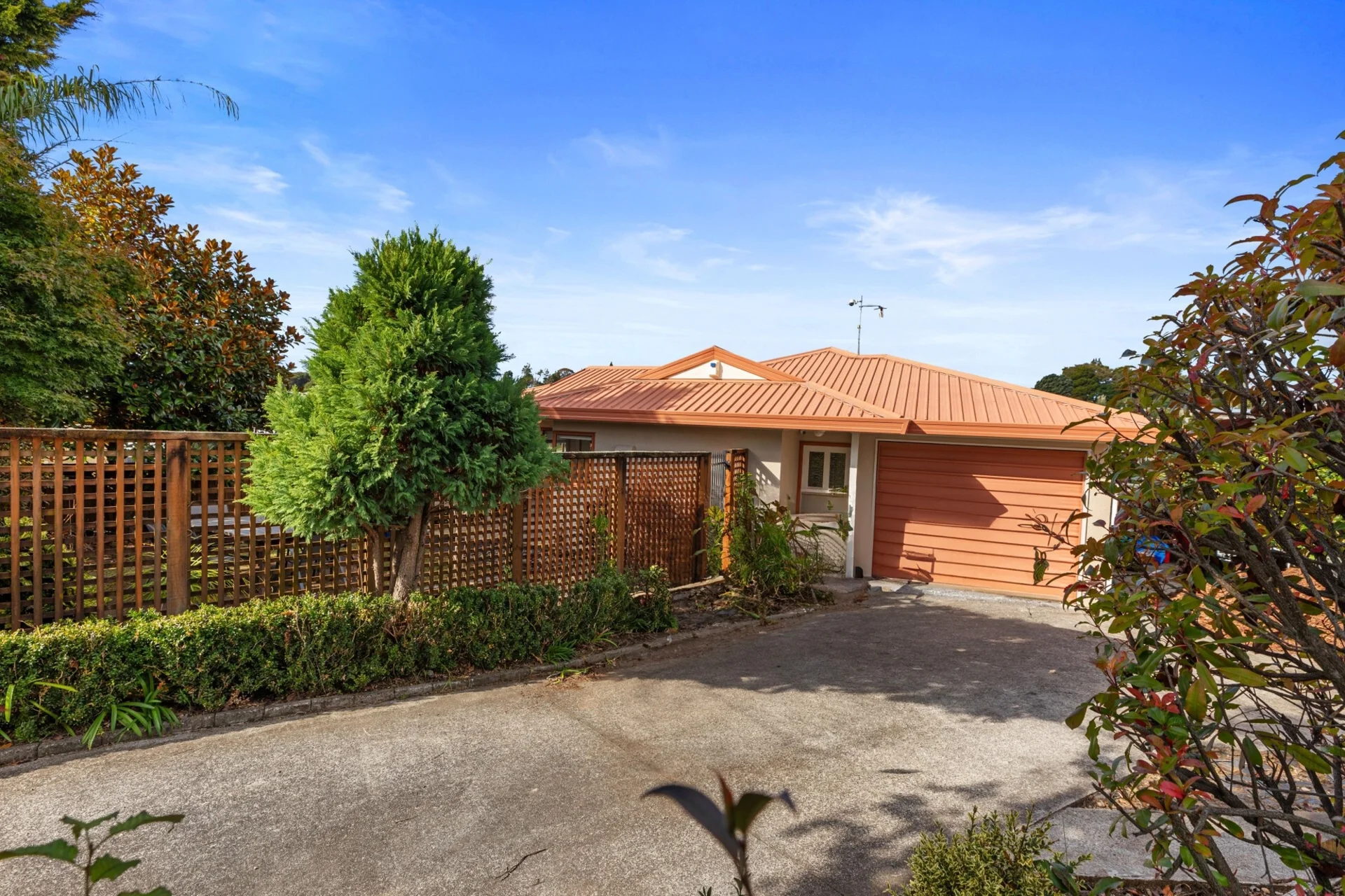 7 Newark Close
