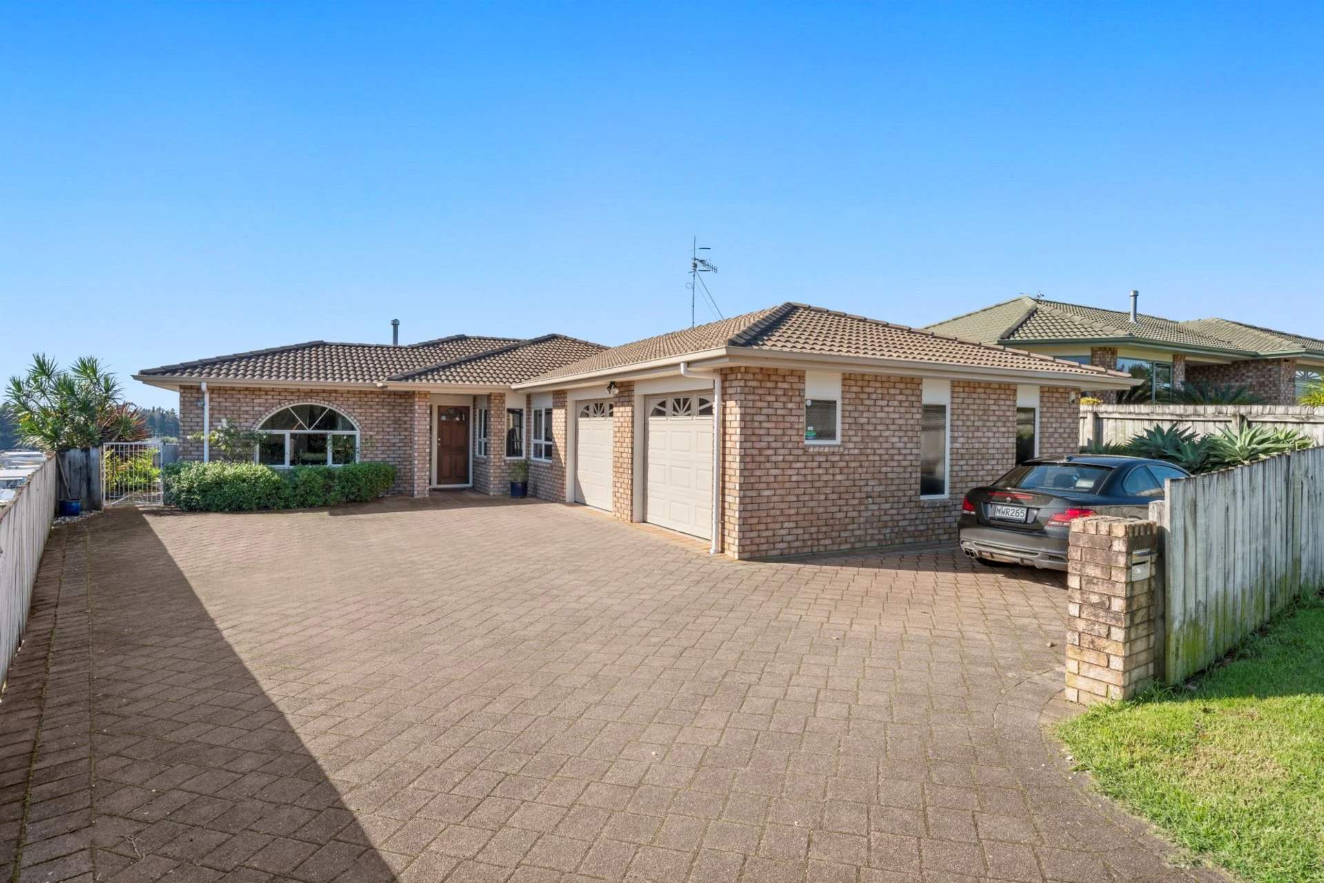 36 Waterside Drive