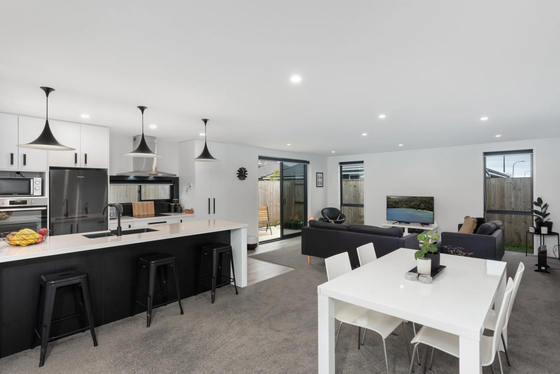 11 Taioma Close
