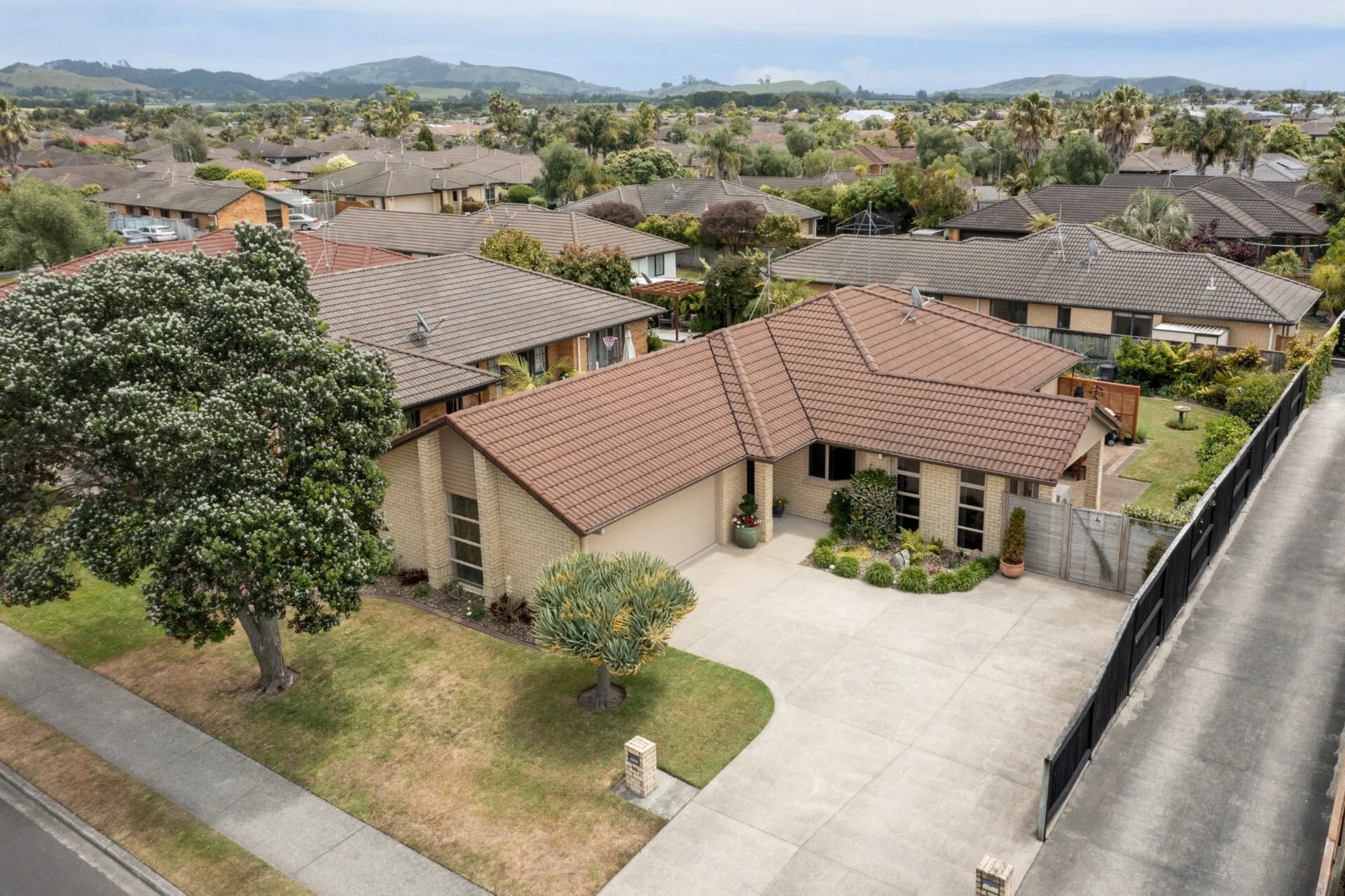 86 Longview Drive