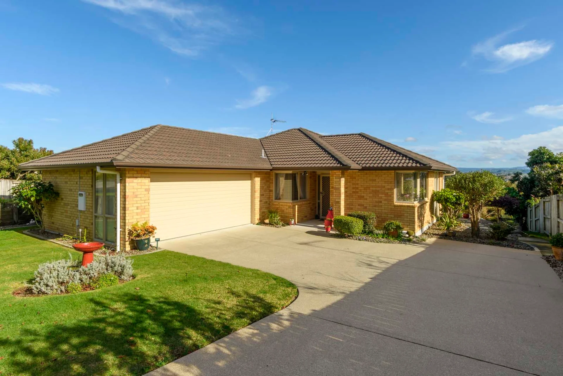 38 Brackenburn Drive