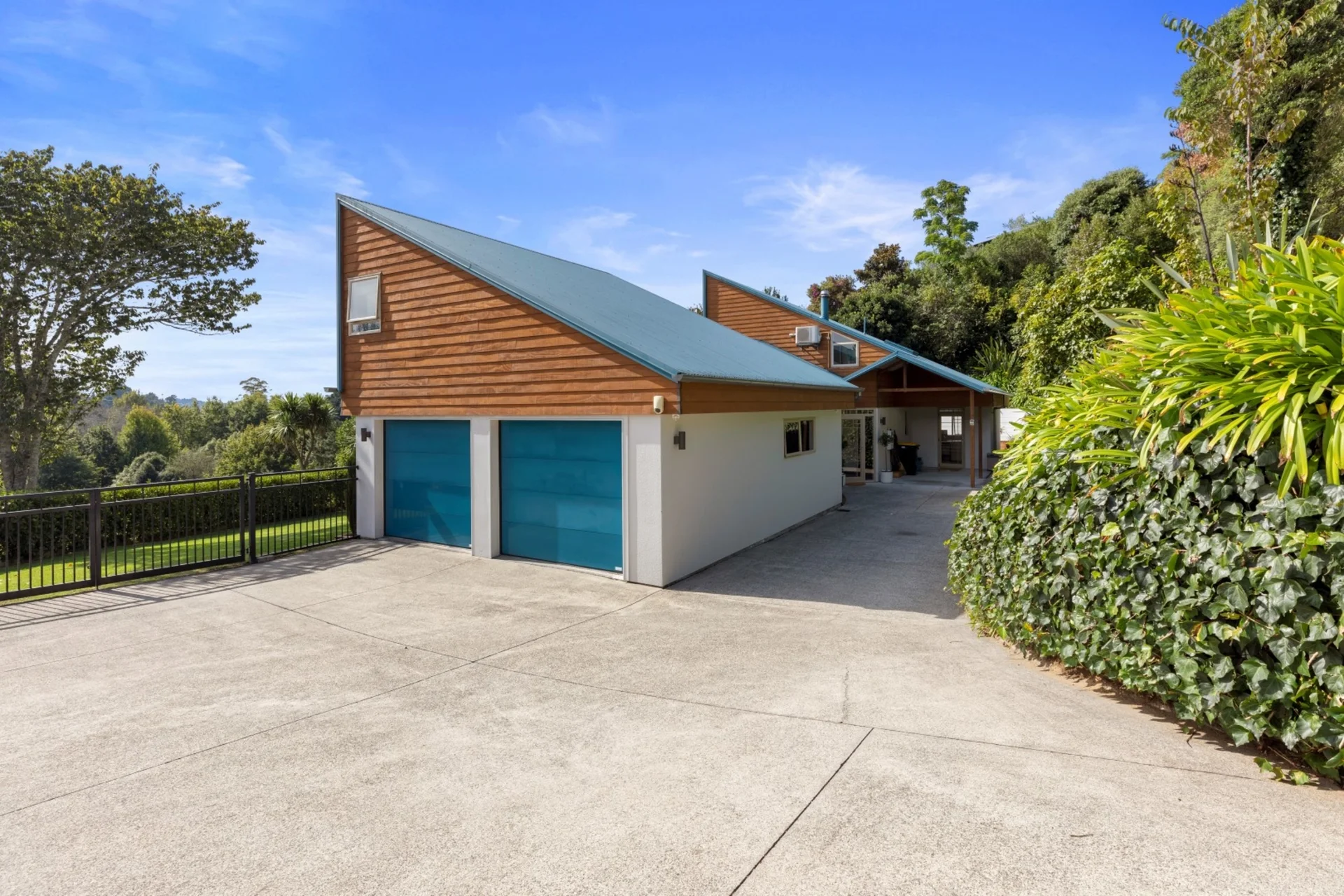 32R Freeburn Road