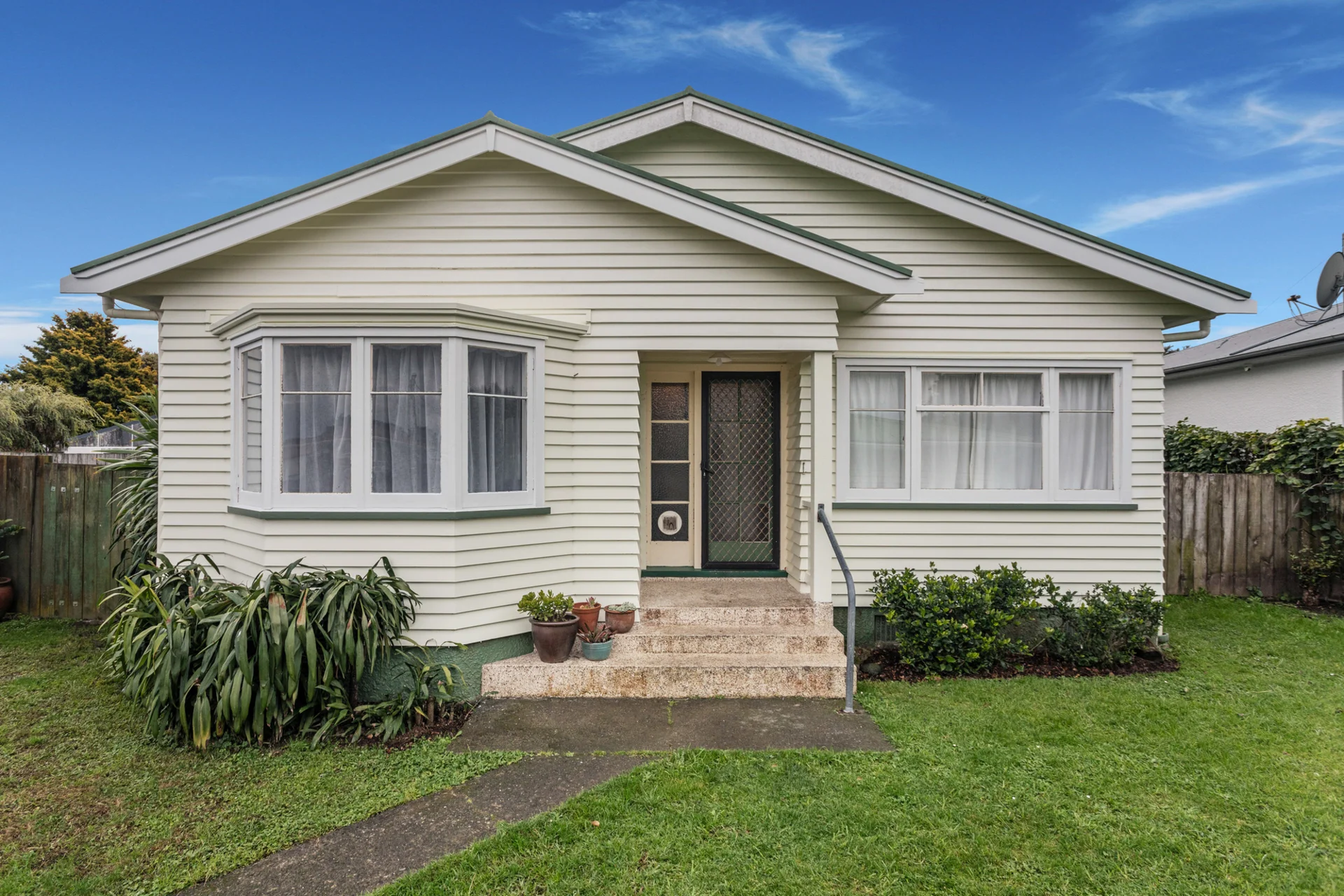 26 Churchill Street