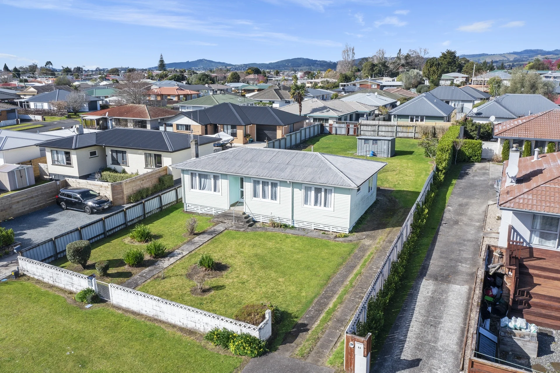 12 Mansels Road