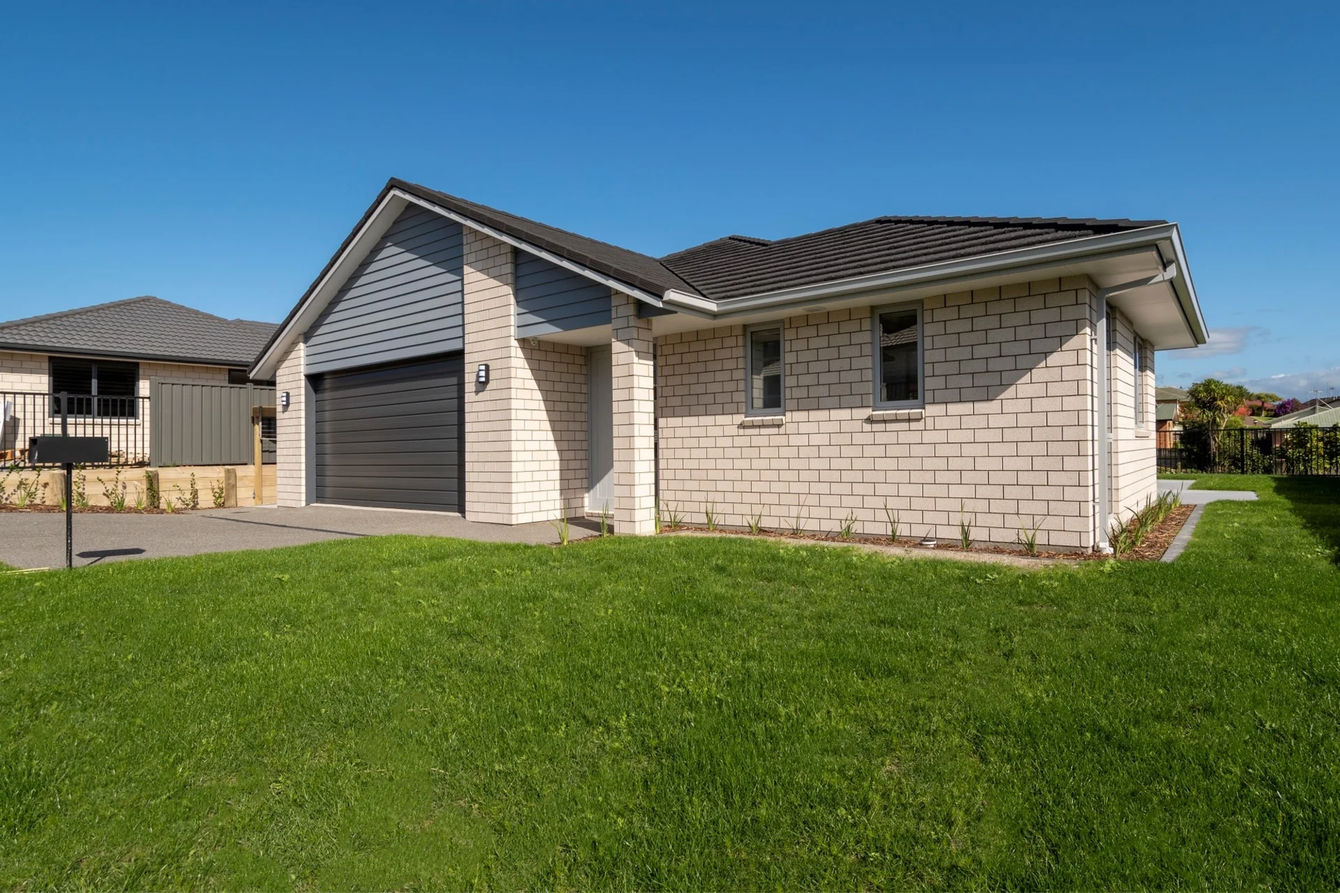 4 Albatross Lane