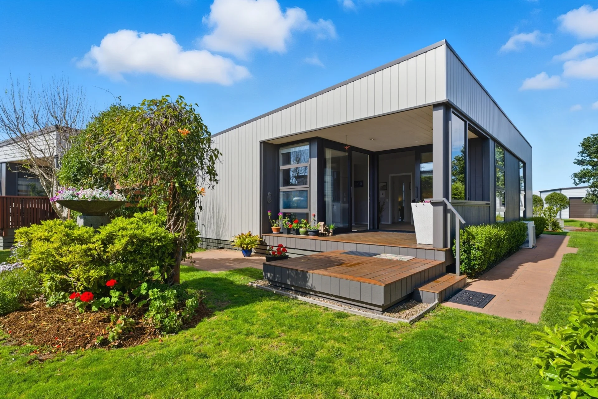 107/61 Golden Sands Drive