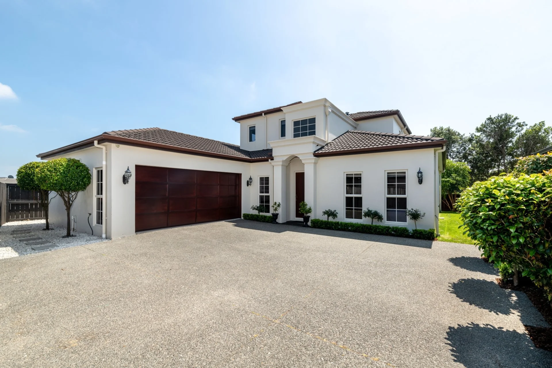 12 Ella Place