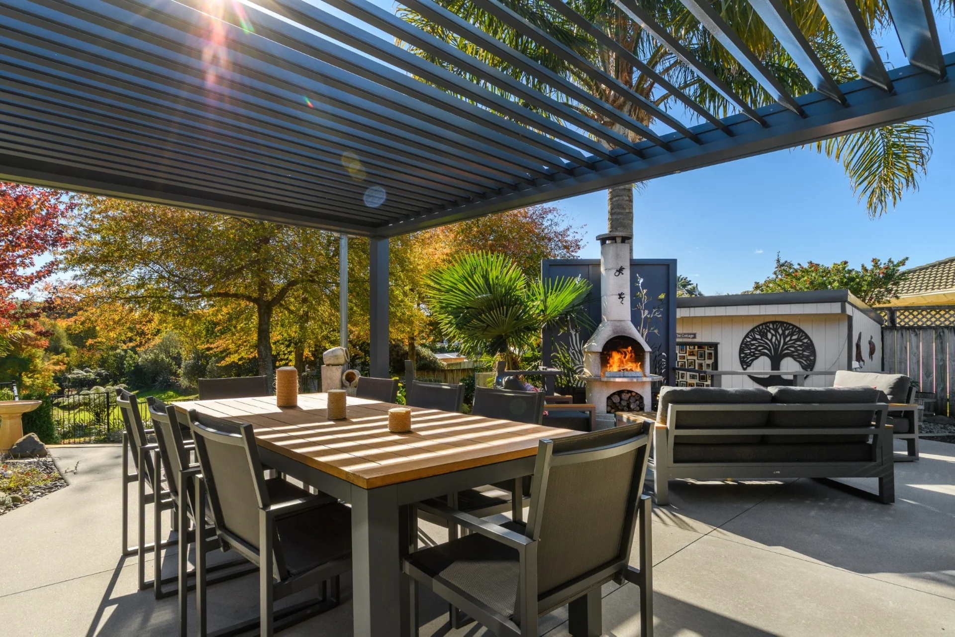 38 Rowesdale Drive