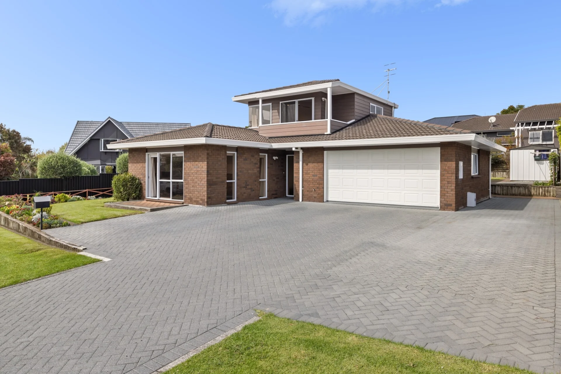 75 Russley Drive