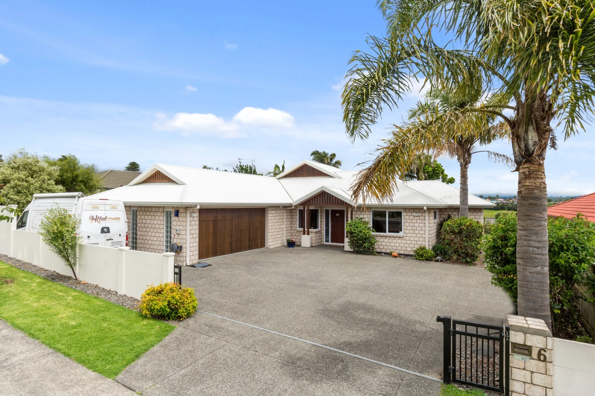 6 Condor Drive
