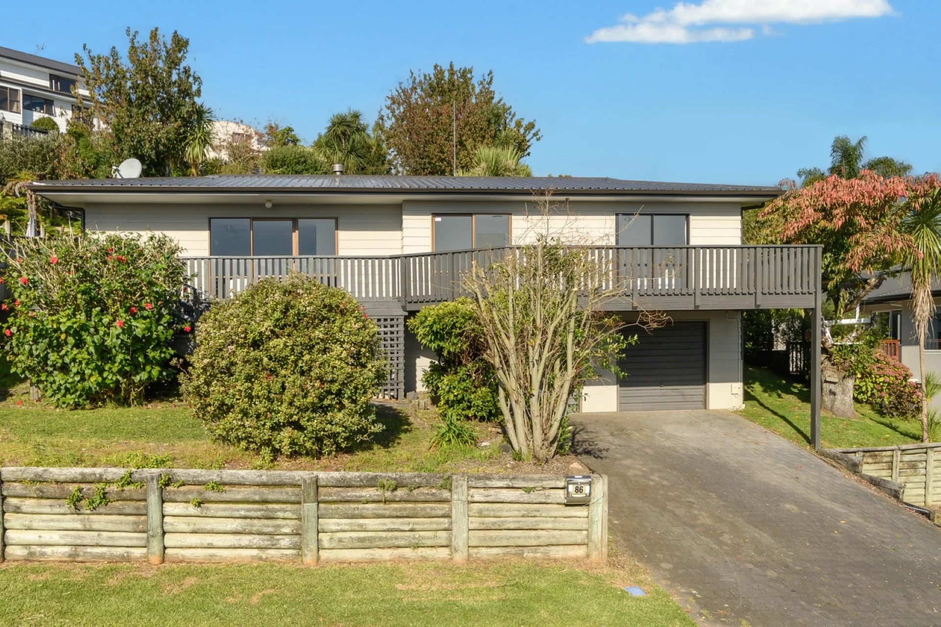 86 Haukore Street