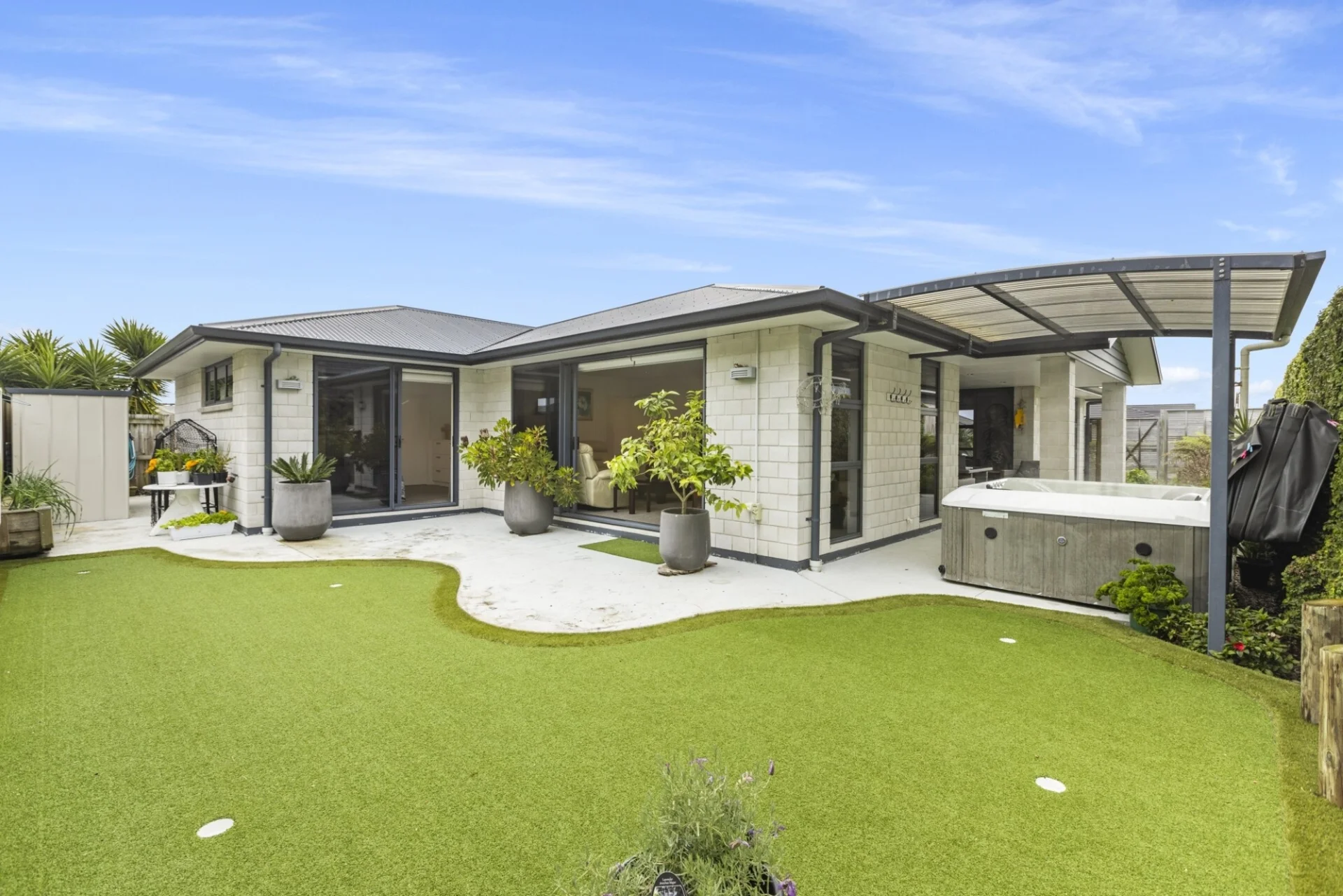 105 Penetaka Heights