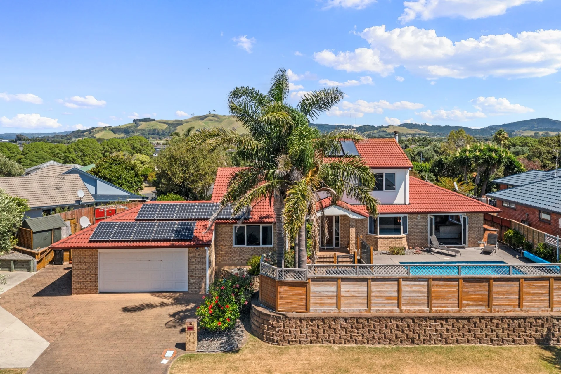 5 Athena Grove