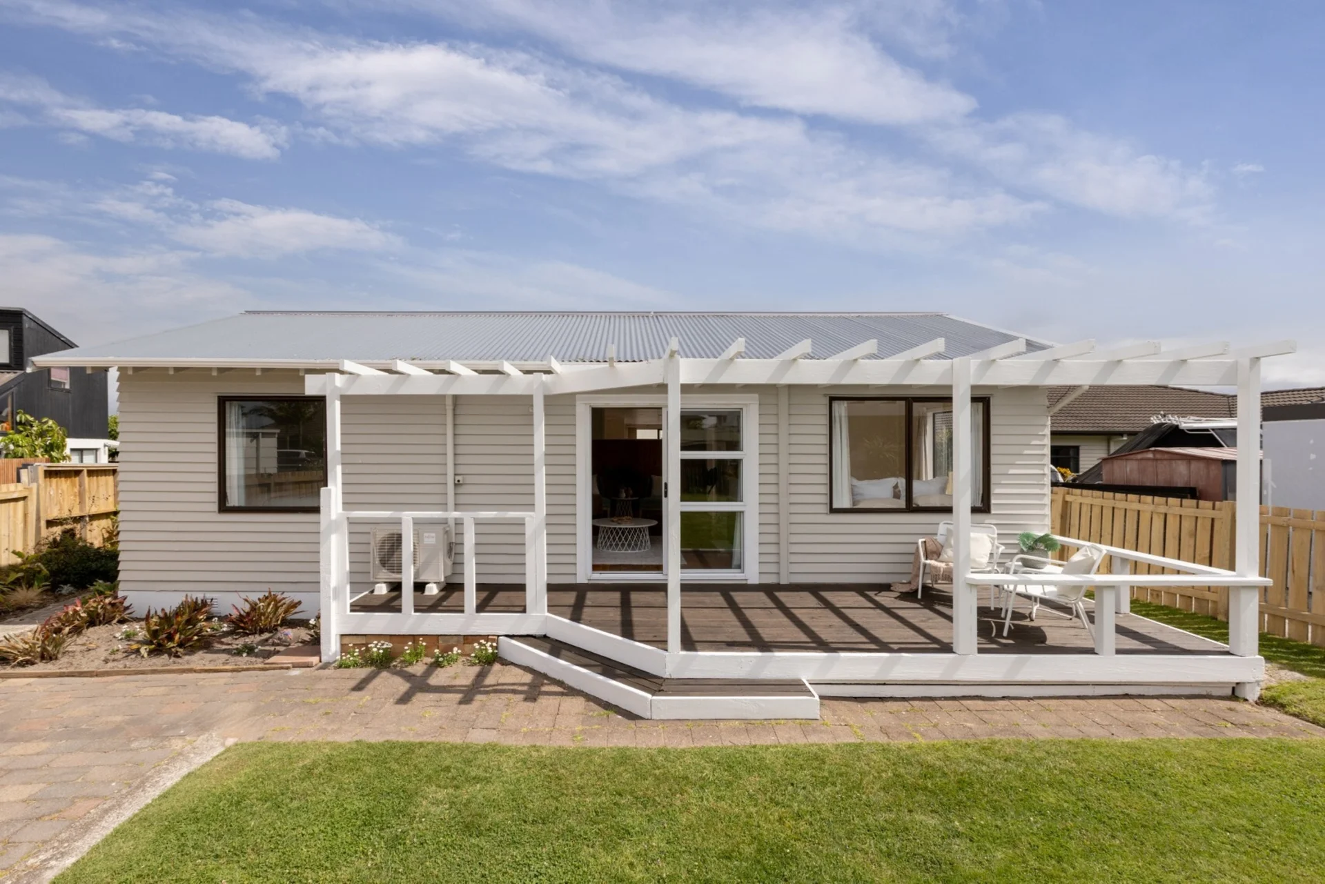 240A Range Road