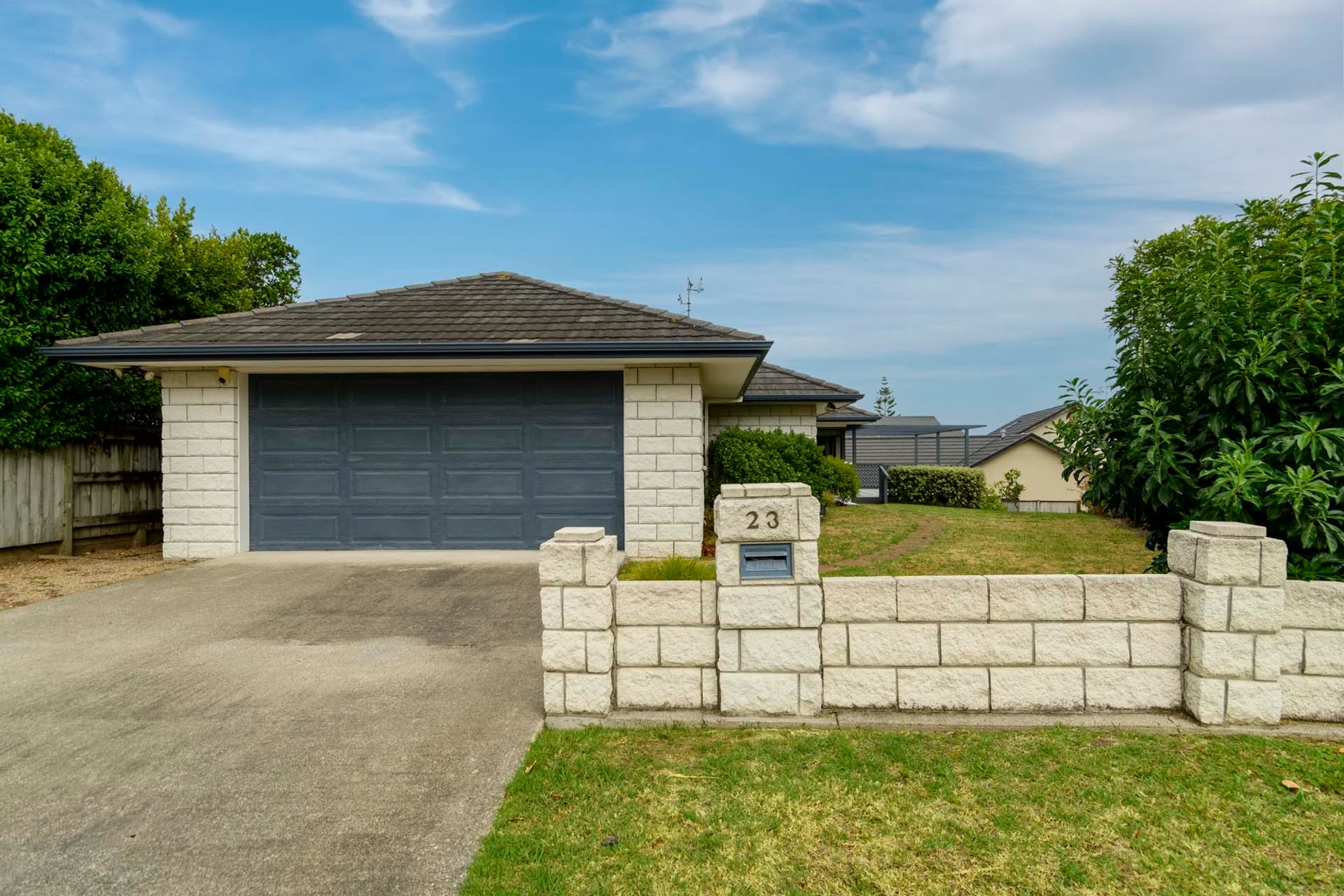 23 Bodiam Place