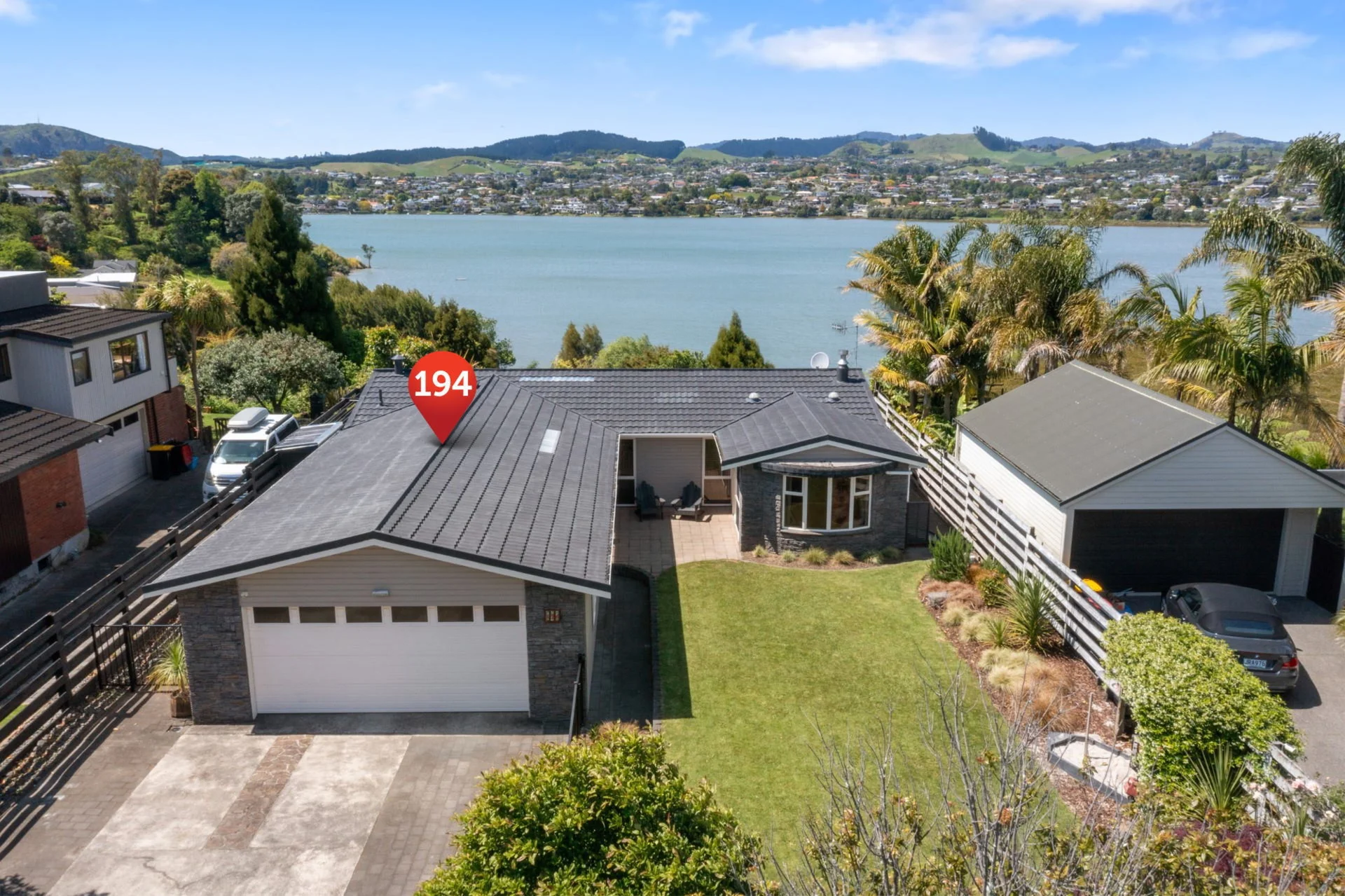 194 Te Hono Street
