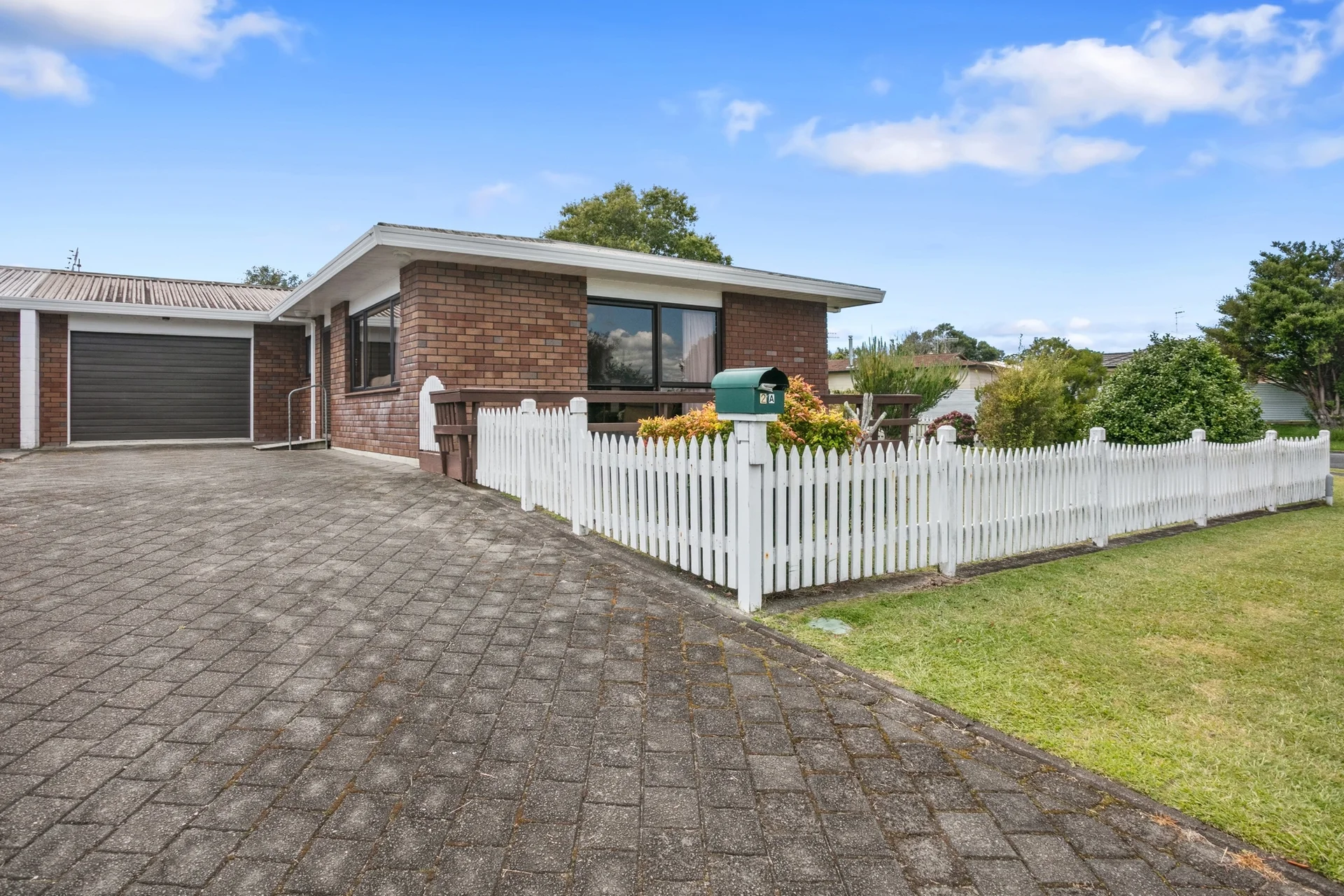 2A Blundell Place