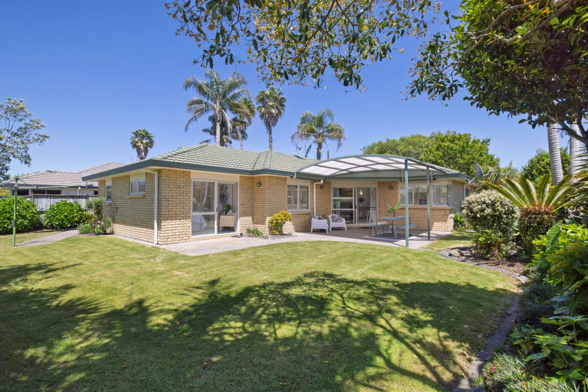 5 Jacinda Close