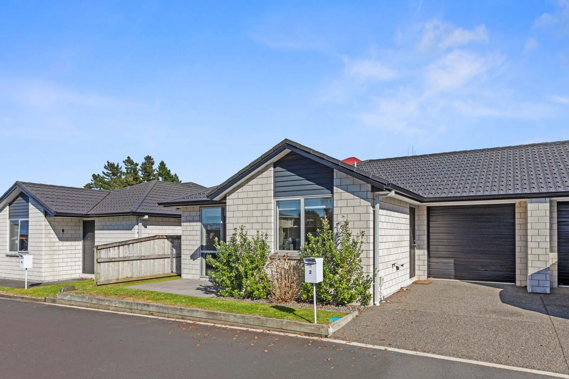 2/162 Waihi Road