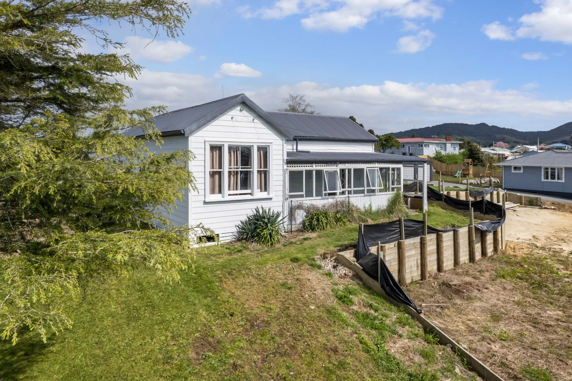 9A Evans Street