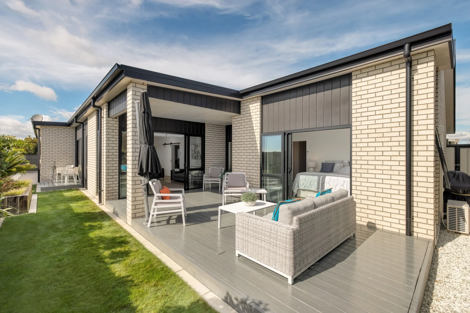11 Sarcodia Place