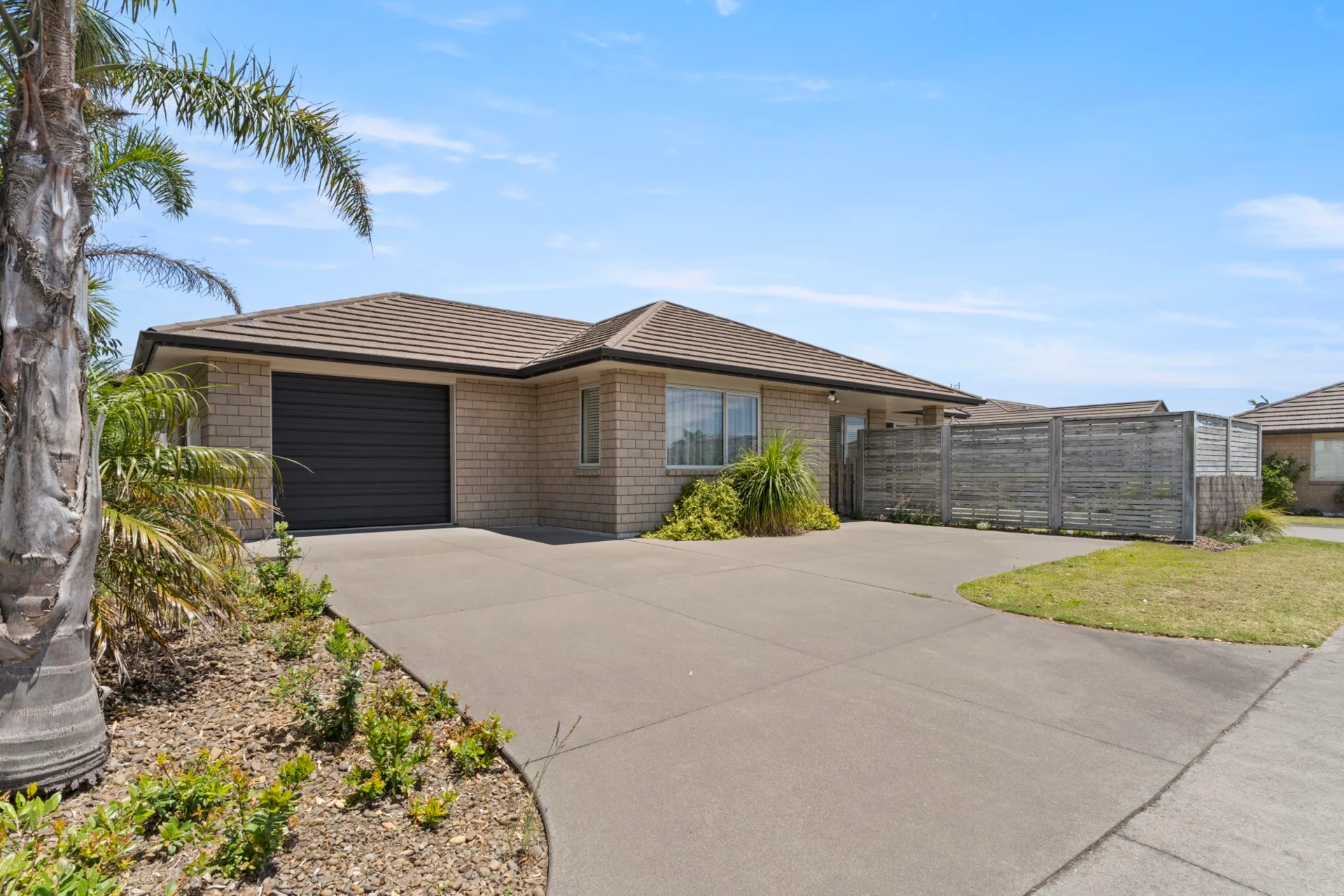 40 Excelsa Place