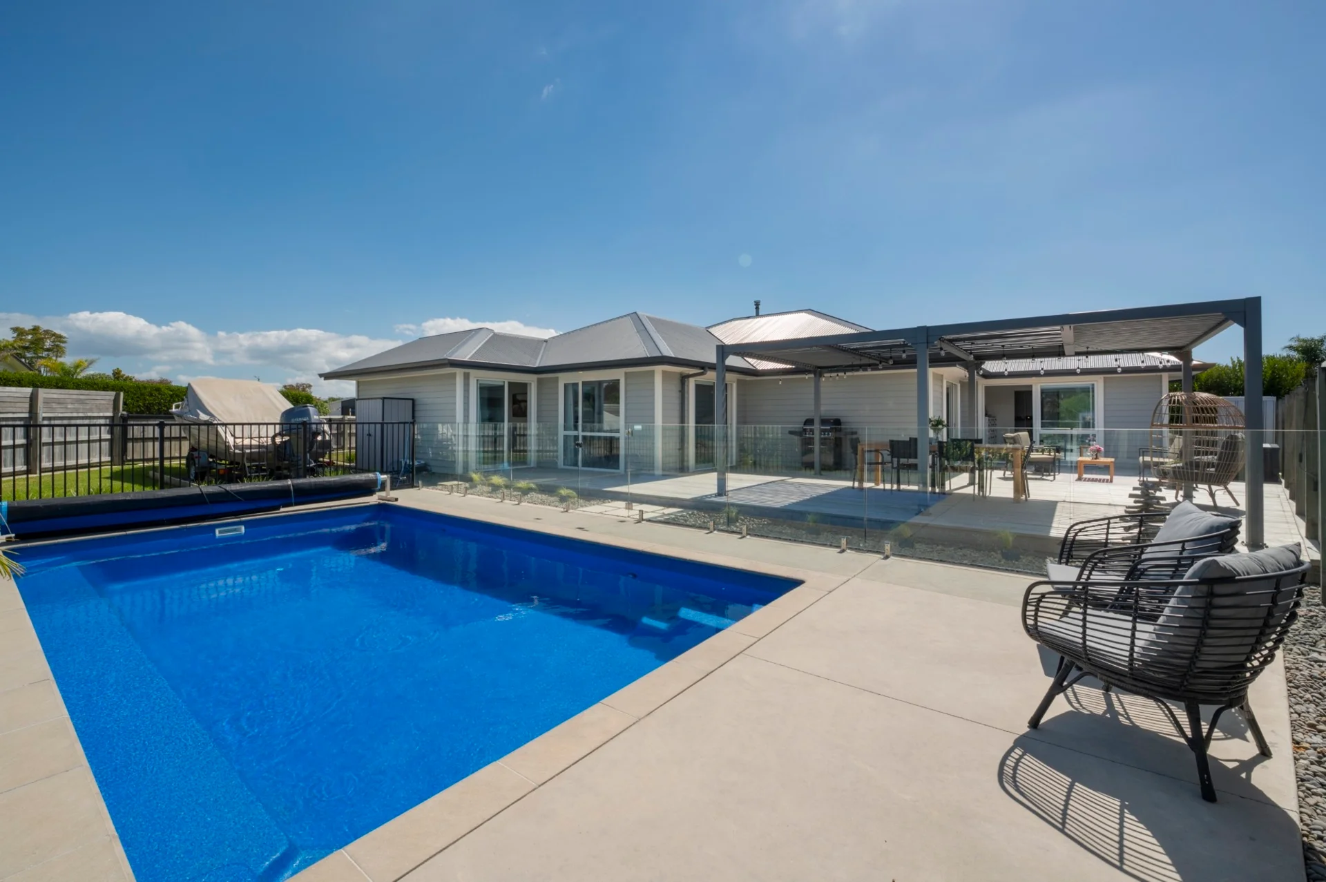 1 Benmore Crescent