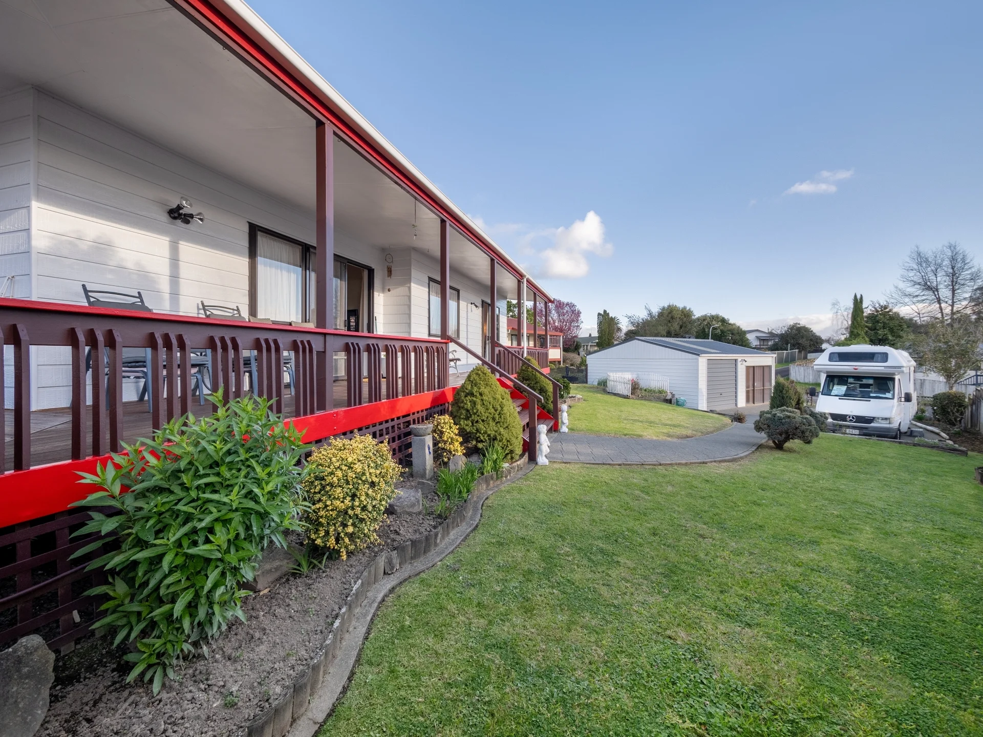 18 Tom Muir Drive