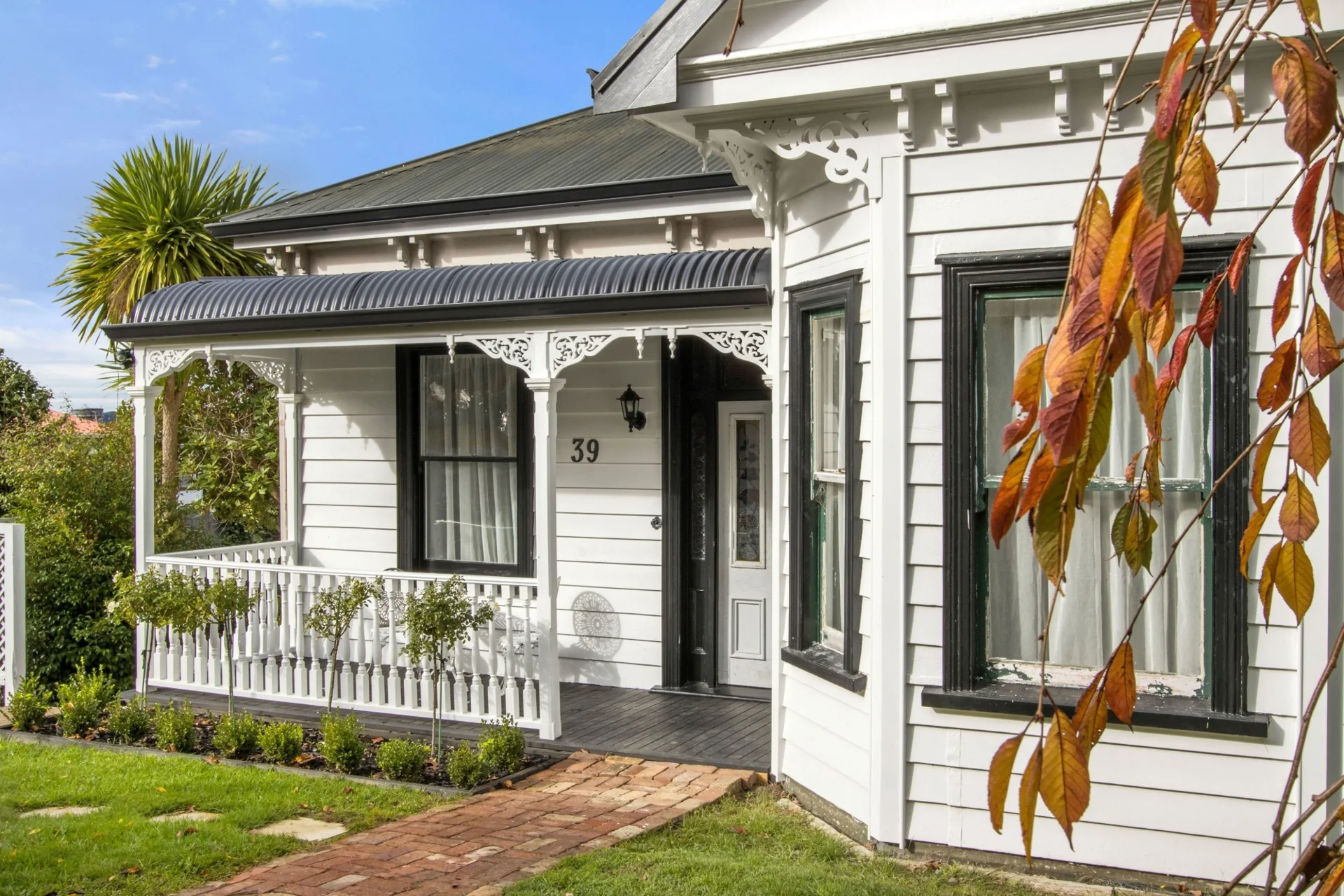 39 Parry Palm Avenue
