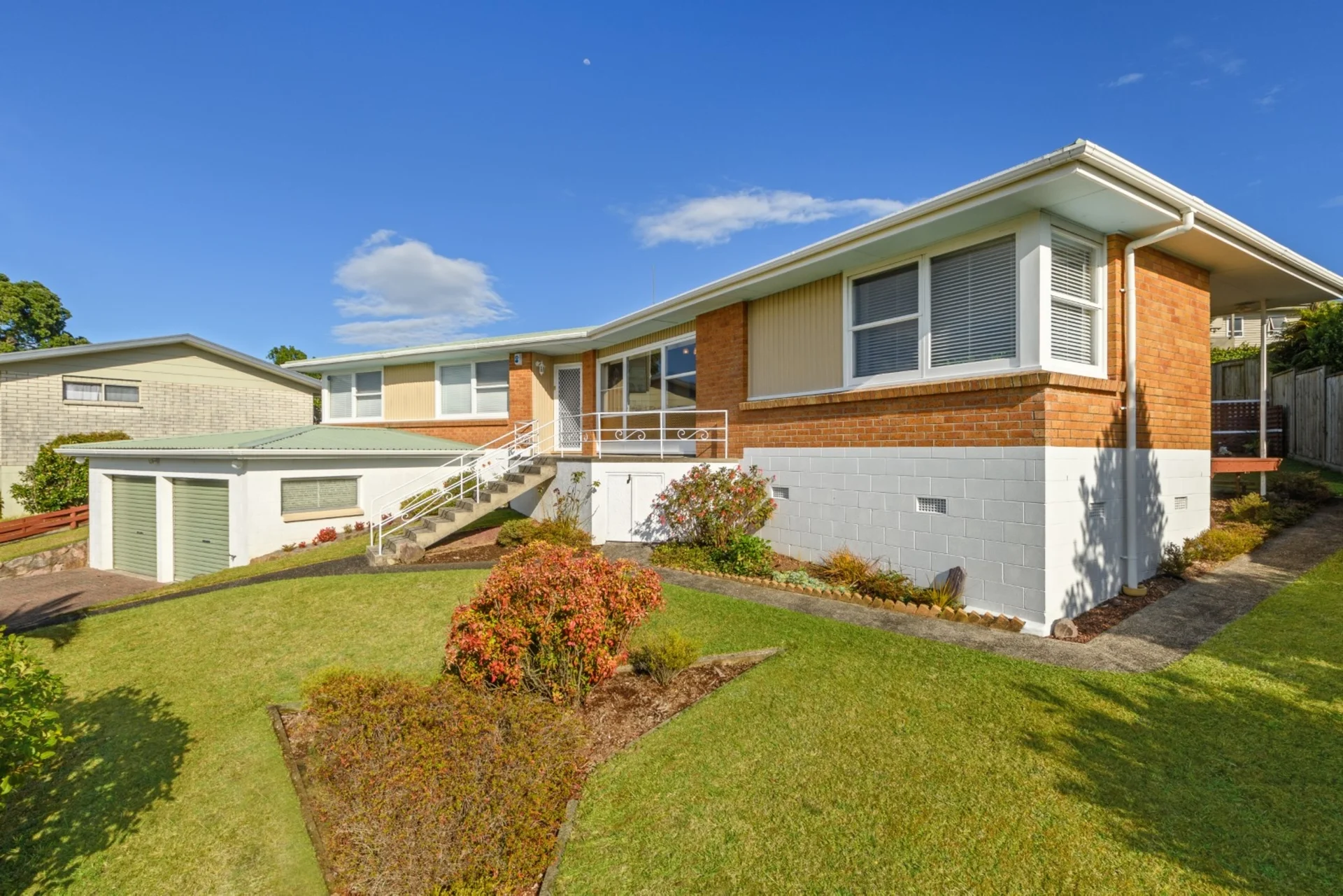 53 Meadowland Street