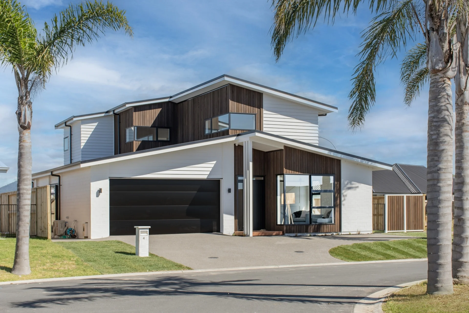 4 Stenella Way