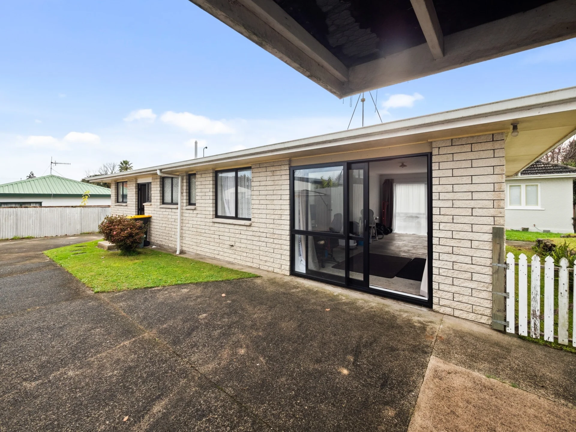 16B Kent Street