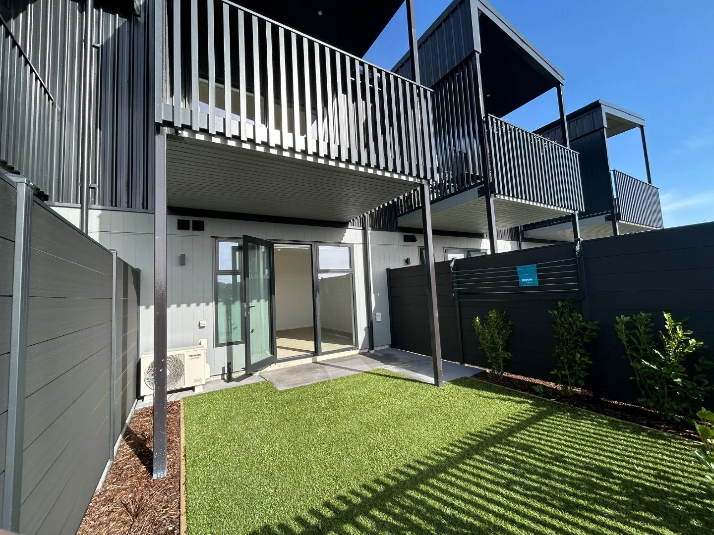 6 Constellation Way - The Helm