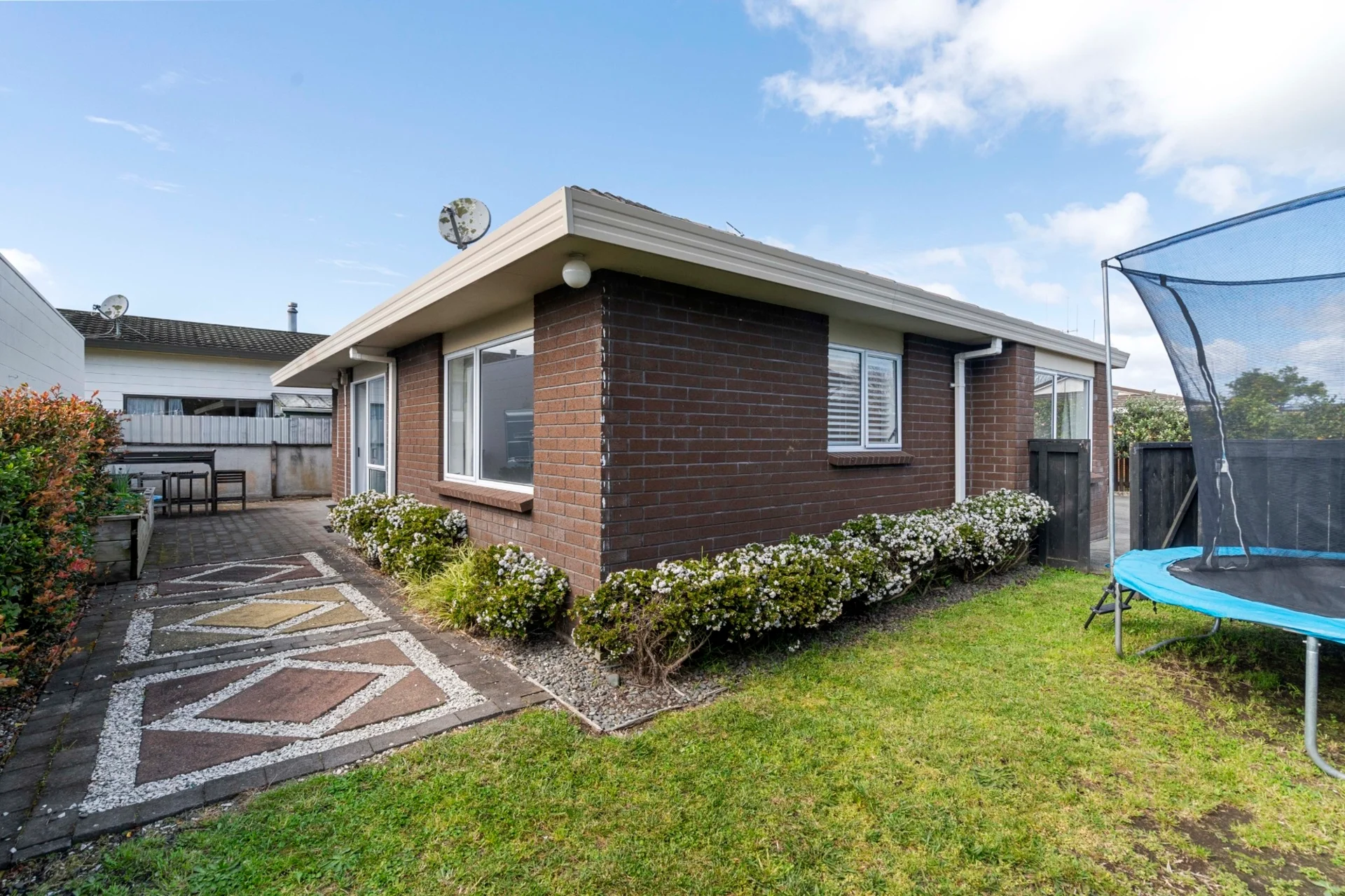 78 Mansels Road