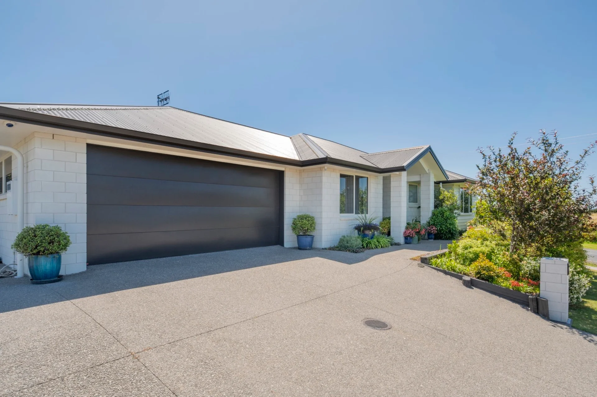 106 Omokoroa Road