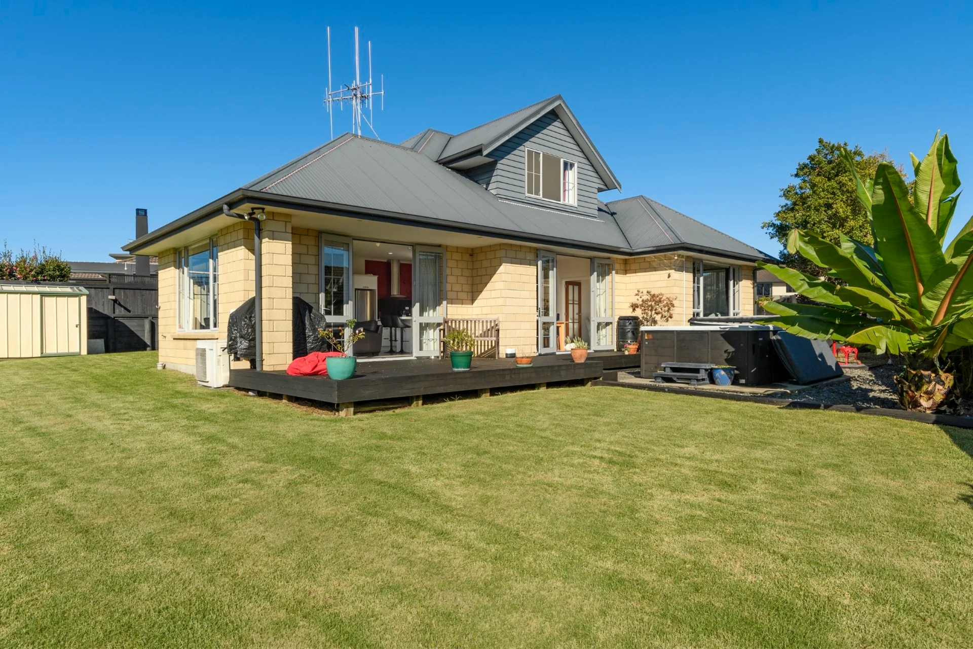 11 Hawkridge Heights