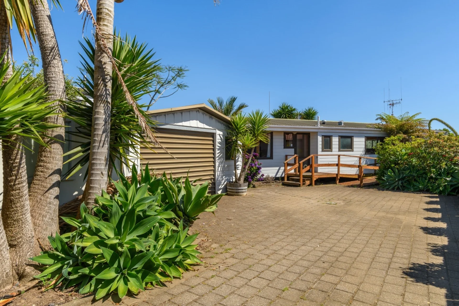 98B Freyberg Street