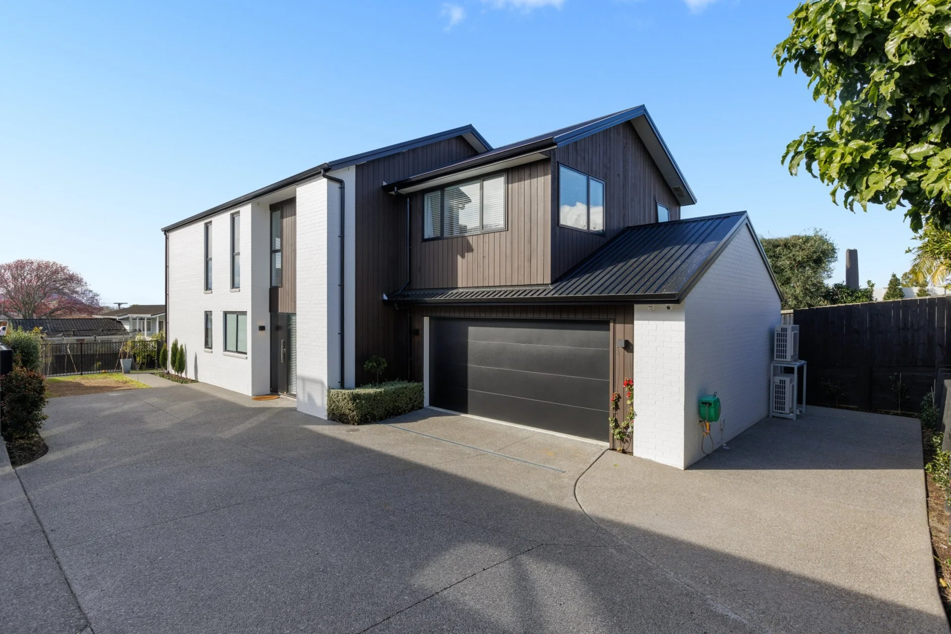 11A Mana Street