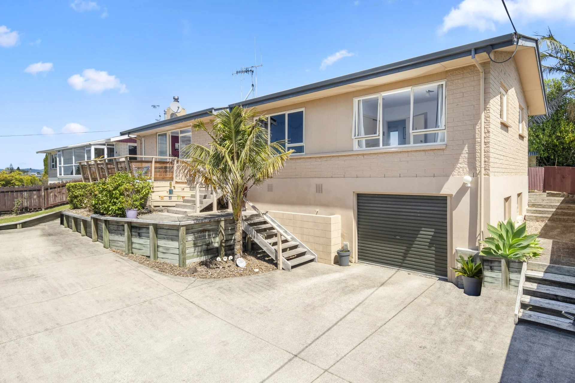 16B Jefferson Place